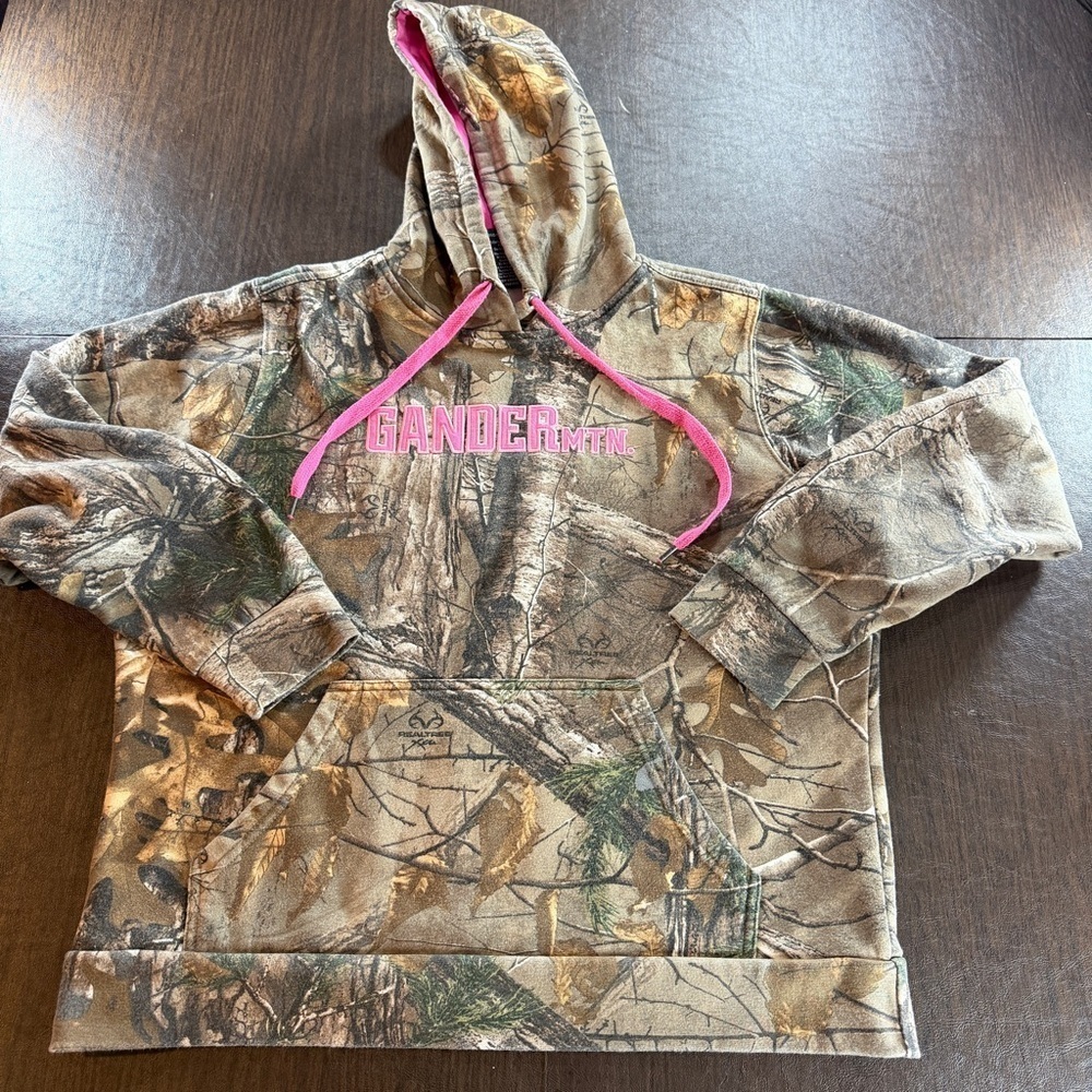 Gander Mountain Camo Hoodie with Pink Accents Sz L
